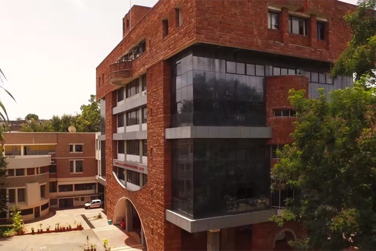 Poona College of Pharmacy (Bharati Vidyapeeth)